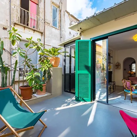 Apartmán Nilo Boutique Terrace By Napoliapartments
