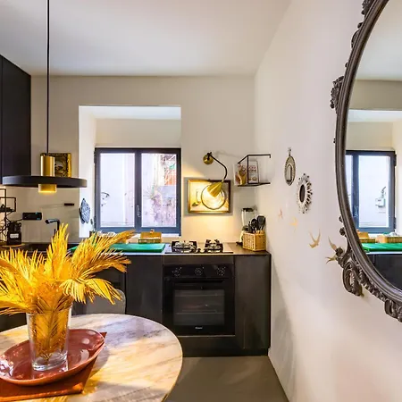 Nilo Boutique Terrace By Napoliapartments Apartmán *